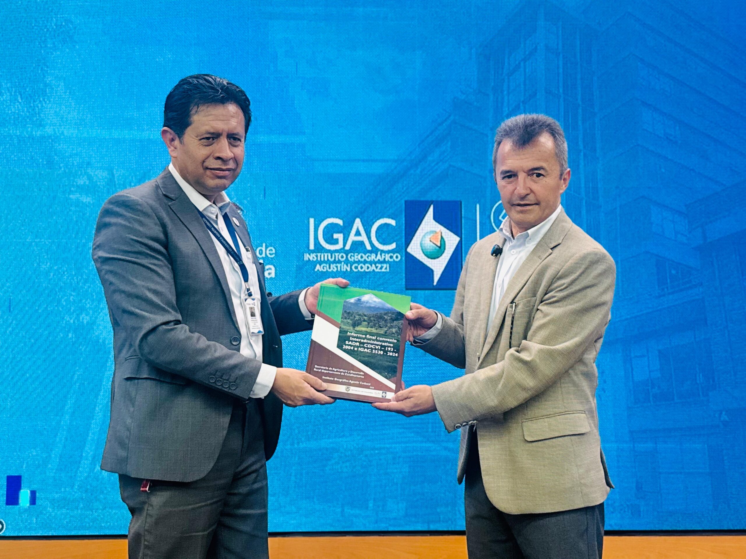 Cundinamarca presenta 17 estudios técnicos para impulsar la planificación y el desarrollo productivo del sector rural.
