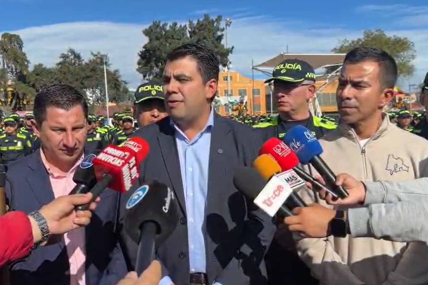 Soacha refuerza la seguridad ciudadana con la incorporación de 150 nuevos policías al servicio de la comunidad.