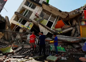 La cifra de víctimas mortales por el terremoto en Colombia asciende a 181.